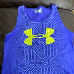 Under Armour tank